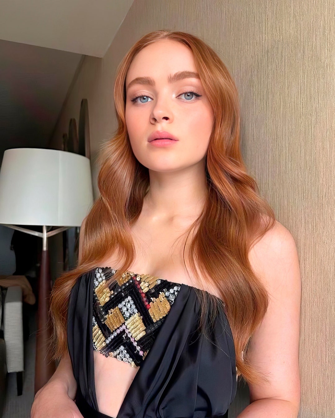 SADIE SINK 8x10 Celebrity Photo Photograph - Etsy