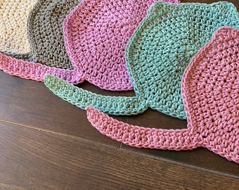 Crocheted Cotton Cat Bowl Placemats