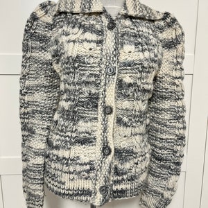 M L XL Austrian cardigan wool hand knitted folk jacket Austria Bavaria Tyrol Trachten embroidery Octoberfest fashion handmade sweater