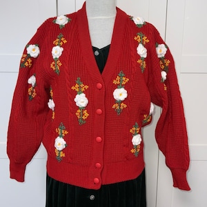 S M L Austrian cardigan wool embroidered knitted folk jacket Austria Bavaria Tyrol Trachten embroidery Octoberfest fashion hand embroidery