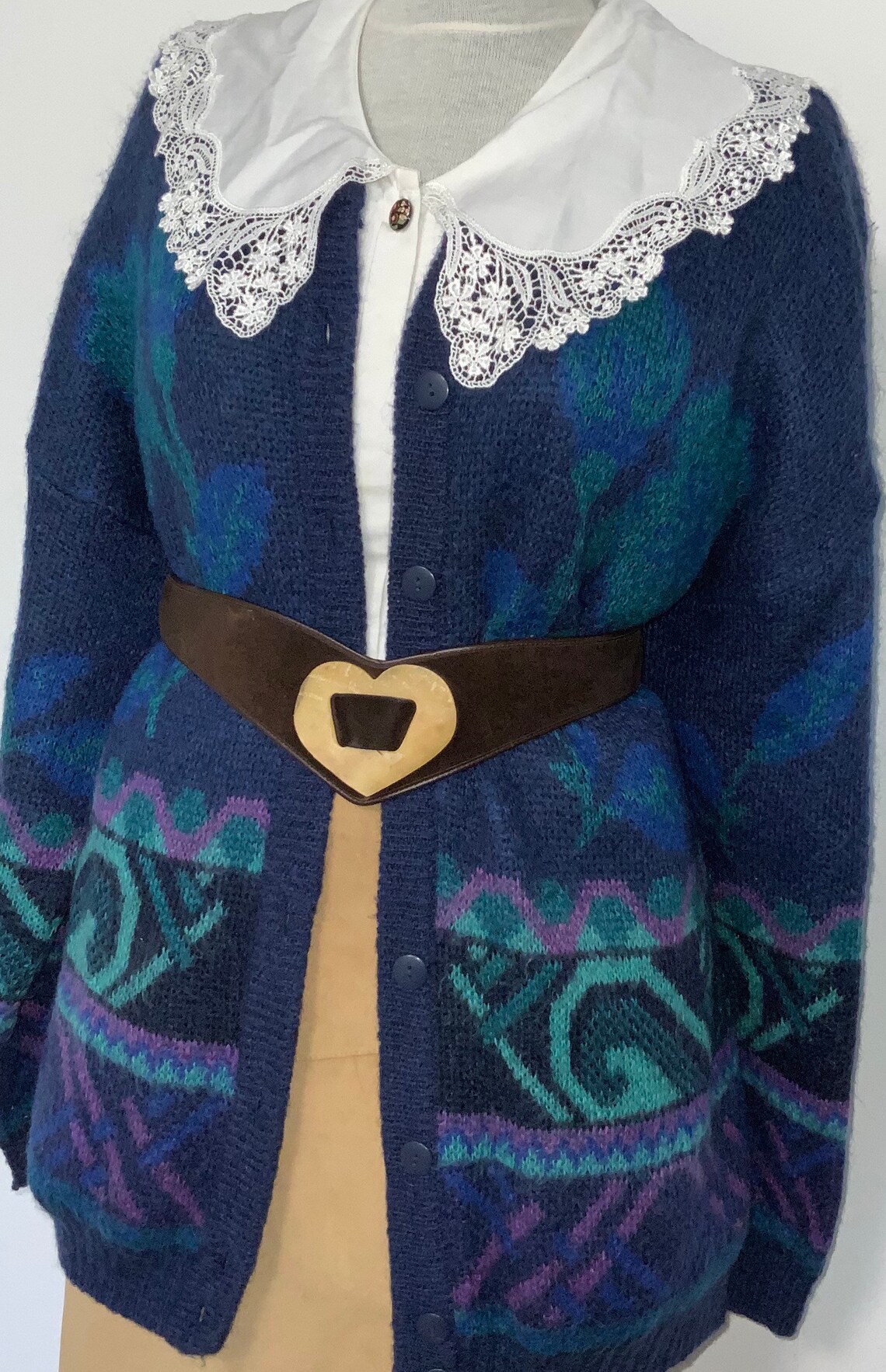 Blue vintage cardigan, novelty cardigan, 80 s cardigan, floral mohair knit cardigan, M L size cardigan, wool vintage cardigan, wool jumper, foto 1 di 5