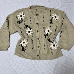M L XL Austrian cardigan wool embroidered knitted folk jacket Austria Bavaria Tyrol Trachten embroidery Octoberfest fashion handmade sweater
