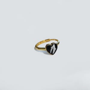 Tiny Tooth Ring