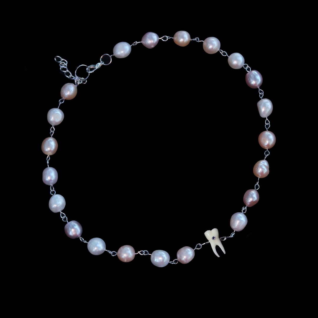 Filled Cavity Pearl Strand Choker