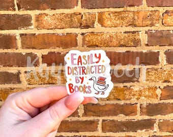 Pegatina "Me distraigo fácilmente con los libros"