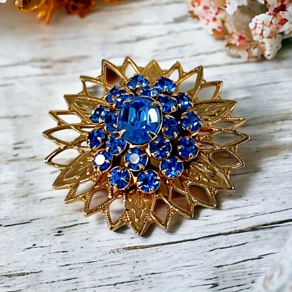 Vintage Sparkling Blue Rhinestones Filigree Flora… - image 2