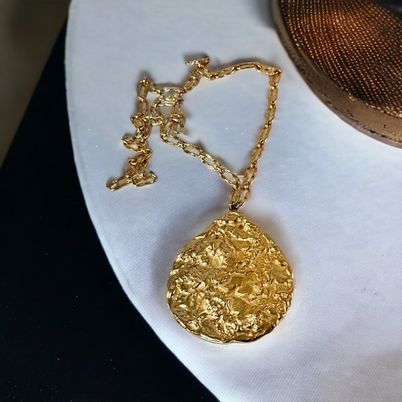 Vintage Napier Molten Gold Large Pendant Necklace… - image 3