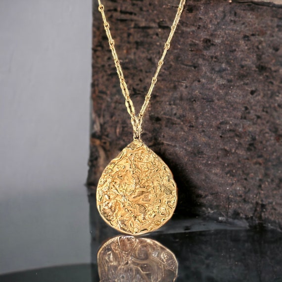 Vintage Napier Molten Gold Large Pendant Necklace… - image 4