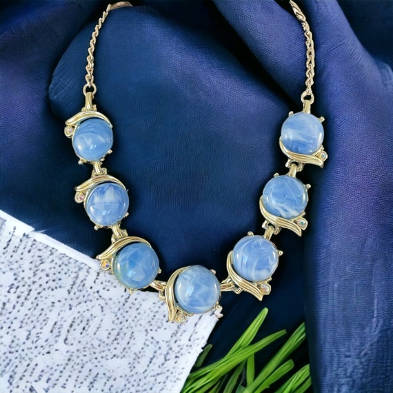 Vintage Light Blue Plastic Cabochon Links Necklac… - image 4