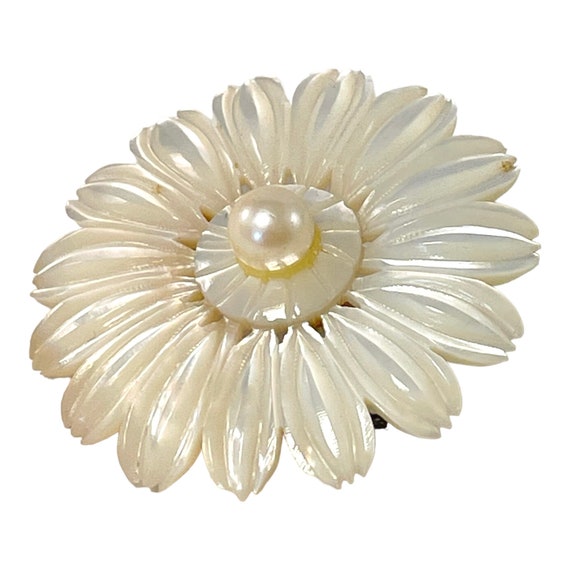 Vintage Mother of Pearl & Pearl Center Flower Bro… - image 9