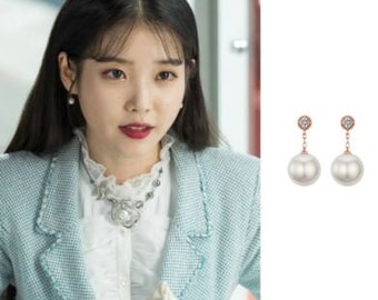 Iu earrings hotel del deals luna