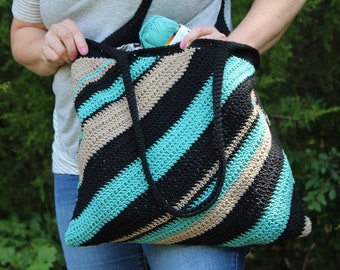 Skyline Tote / Easy Crochet Pattern / PDF DIGITAL DOWNLOAD / Crochet tote bag, diagonal crochet, fabric lined tote bag, cotton crochet tote