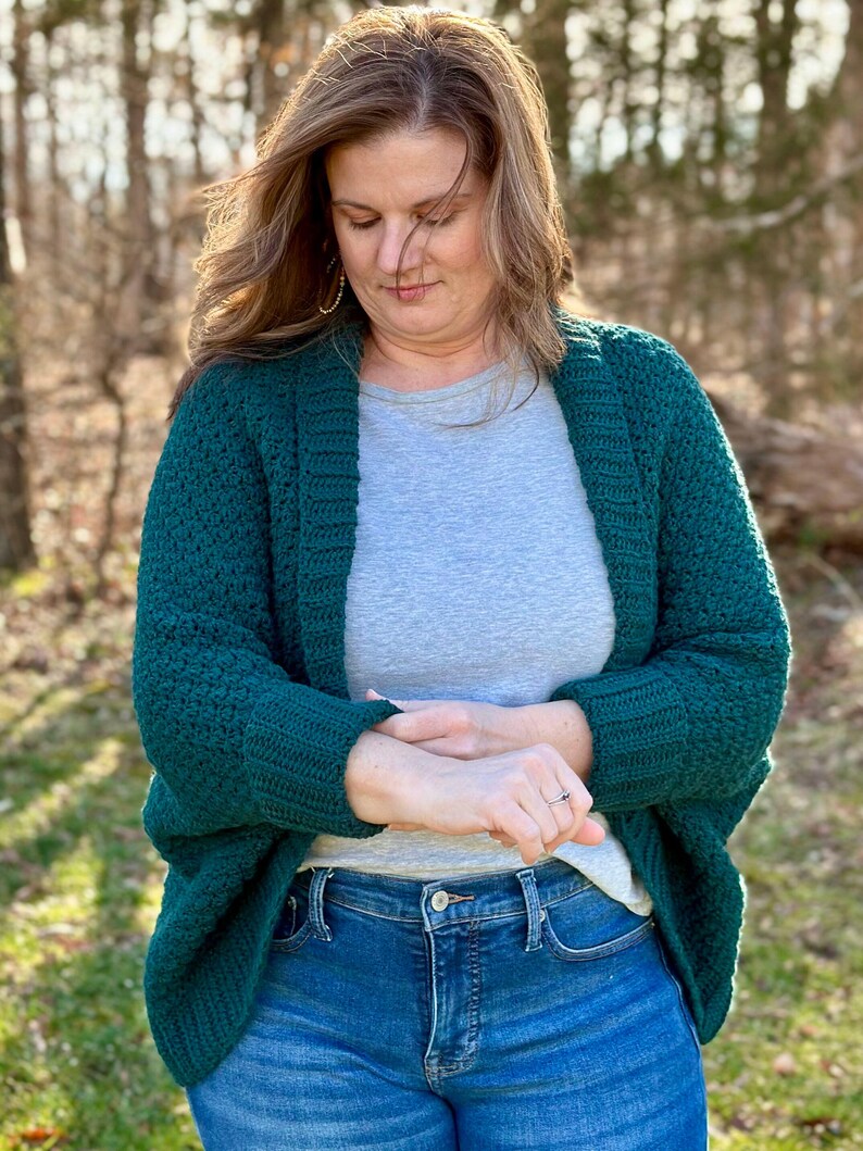 beginner friendly oversized cocoon cardigan crochet pattern