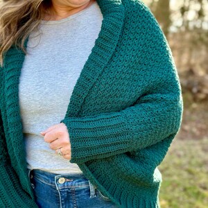 beginner friendly oversized cocoon cardigan crochet pattern