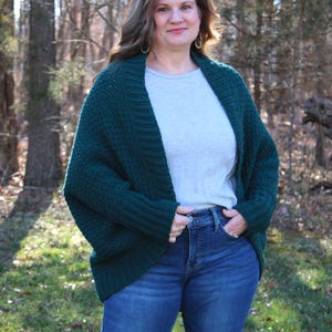 beginner friendly oversized cocoon cardigan crochet pattern