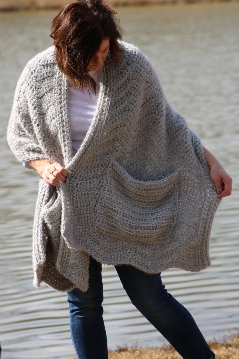 Hygge Pocket Shawl / Easy Crochet Pattern / PDF DIGITAL DOWNLOAD / Oversize shawl, ripple stitch, cozy blanket shawl, beginner crochet image 6