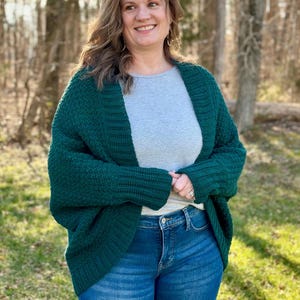 beginner friendly oversized cocoon cardigan crochet pattern