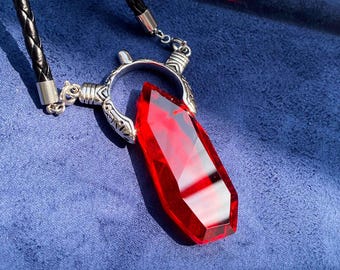 Devil May Cry Dante perfect amulet, demon hunter Dante soul stone crystal pendant,Devil May Cry Dante age necklace,Gamer gift,anime necklace