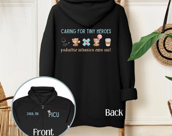 PICU Nurse RN Zip Up Kapuzen-Sweatshirt Pädiatrische Intensivstation Atemwegstherapeut Full Zipper Hoodie Jacke Caring Tiny Heroes Bear