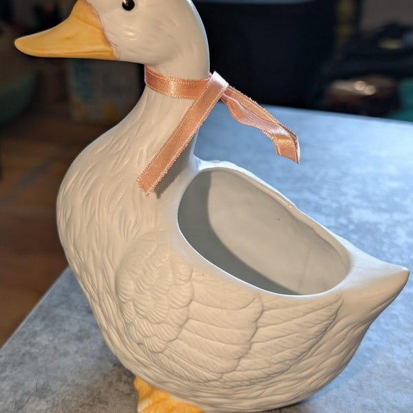 Homco Vintage 1980s Duck Goose Porcelain Planter Farmhouse Cottagecore Figurine