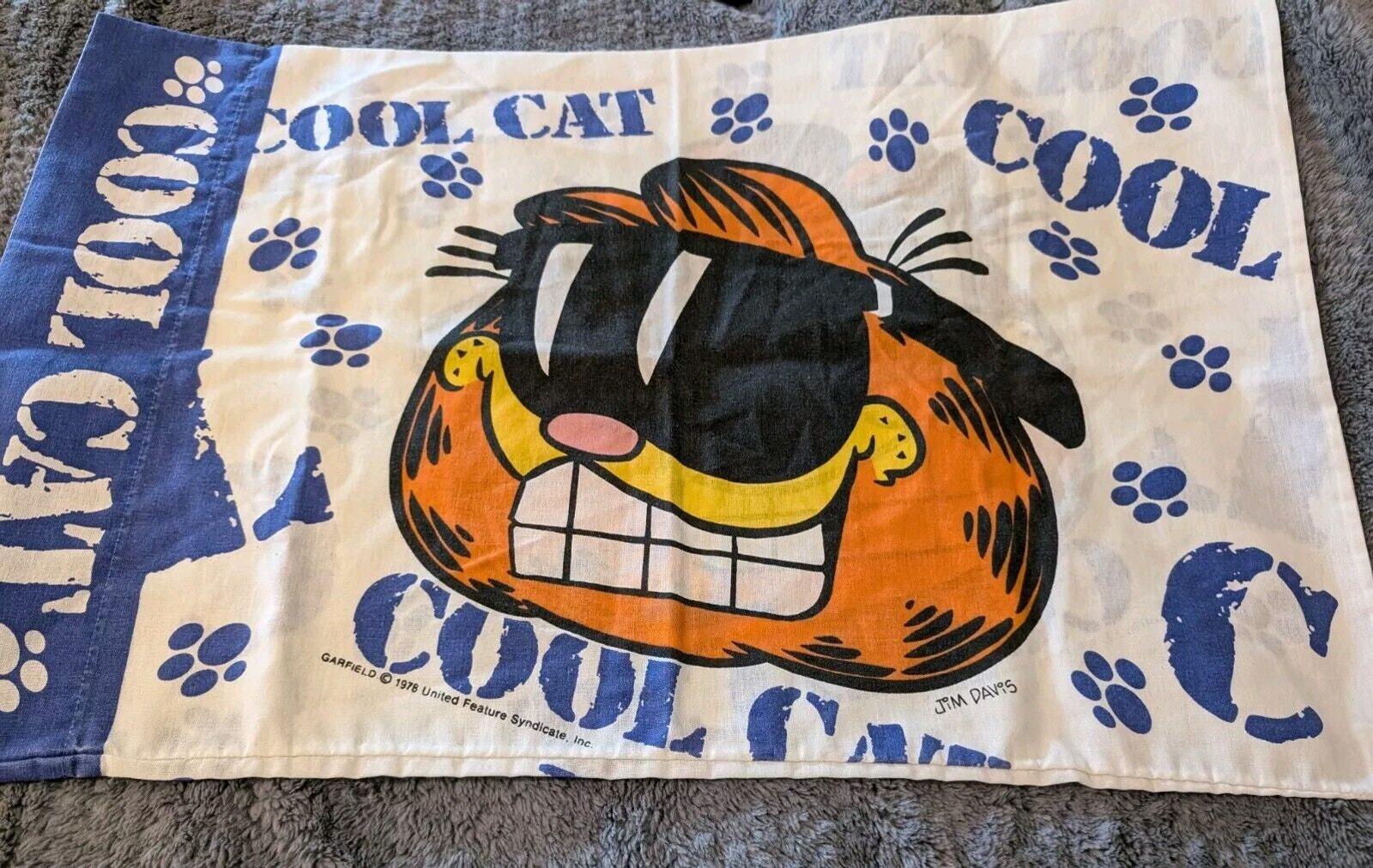 Vintage 1978 Garfield Cartoon Cool Cat Fitted Twin Sheet &