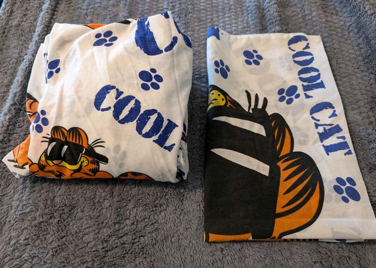 Vintage 1978 Garfield Cartoon Cool Cat Fitted Twin Sheet &