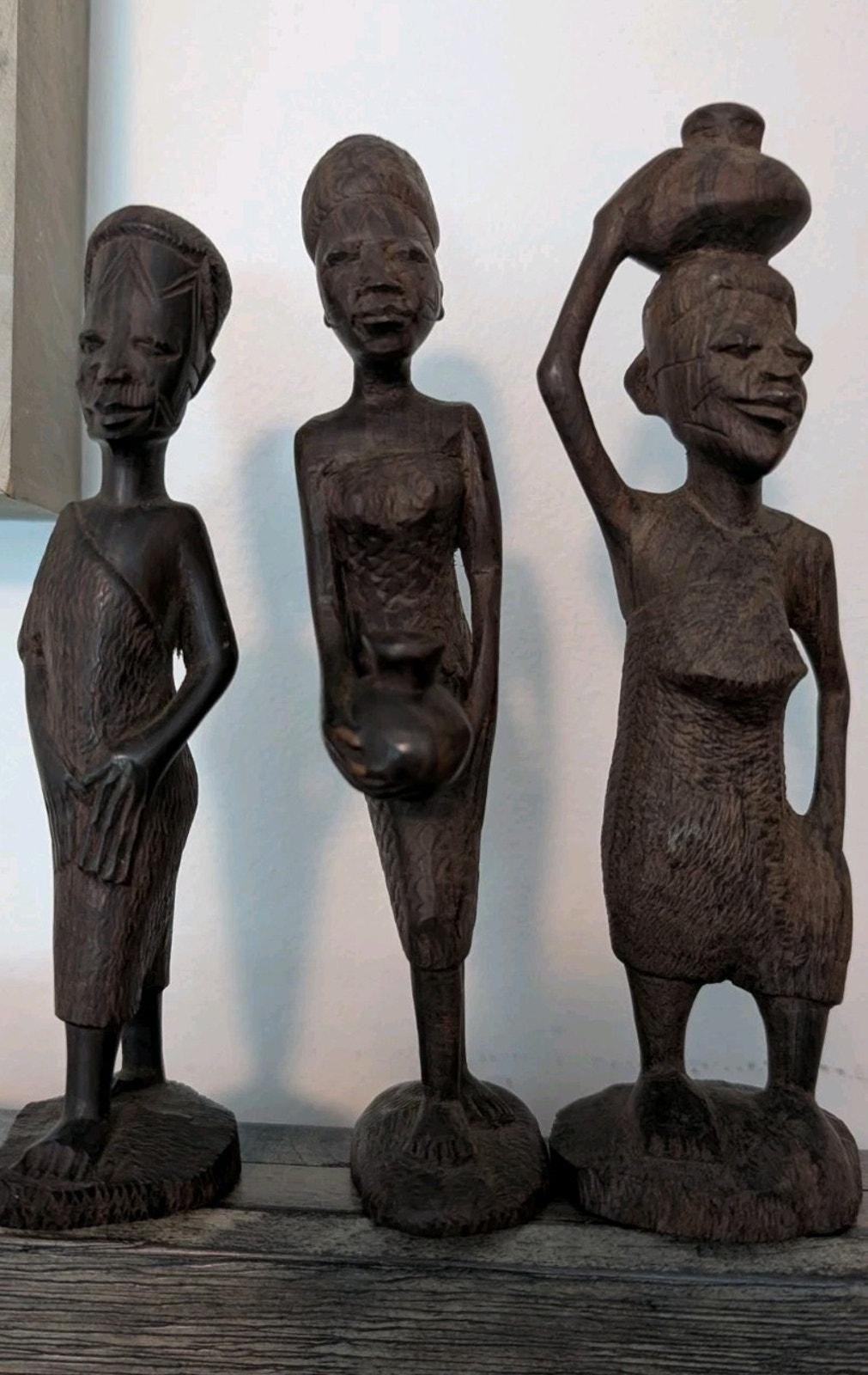 アフリカ製　アンティーク　彫像　(木製) 素敵な古いアフリカの木製彫像のセット - 3〜5インチ - すべて込みの