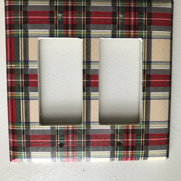 HOT RED CHILI PEPPERS LIGHT SWITCH OUTLET WALL PLATE COVER KITCHEN PANTRY DECOR 6 thumbnail image