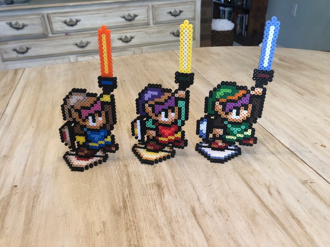 Leyenda de Zelda Perler Bead Standees / Enlace al pasado Bead Art ...