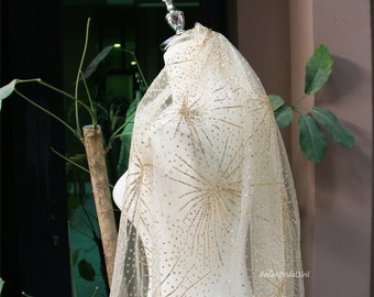 Golden stunning wedding veil/ Sparkle veil/Golden starry bridal veil/Luxury wedding veil/Gold fireworks veil/Shinny bridal cape/Glitter veil