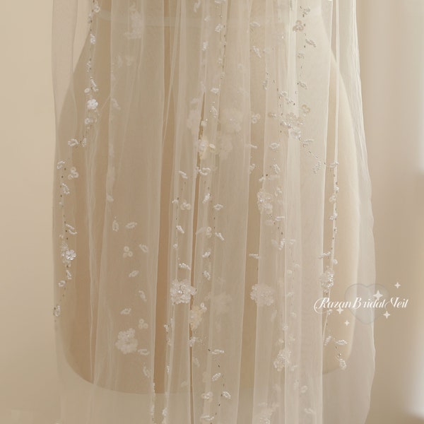 Handmade floral beaded wedding veil/Fingertip bridal veil/Elbow veil/Single tier veil/Ivory beading bridal veil/Bohemian veil/Classic veil