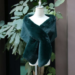 Soft faux fur shawl/Emerald green fur wrap/Winter wedding fur cape/Formal party shawl/Bridesmaid fur wrap/Engagement fur stole image 1