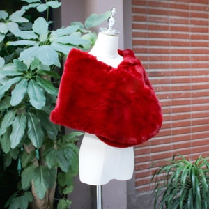 Red wine fur shawl/Bridal fur wrap/Bridesmaid fur cape/Faux fur stole/Red fur cape/ Winter wedding fur wrap/Faux fur shrug/Soft fur wrap