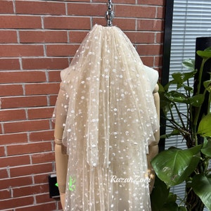 Champagne Sparkly Wedding Veil/Polka Dot Veil for Bride/Short Wedding Veil/Fingertip Bridal Veil/2 Tier bridal Veil with Blusher/Custom Veil