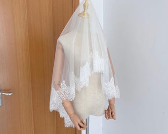 Blusher Veil, Lace Edge Bridal Veil, Mantilla Lace Wedding Veil, Lace Veil, Chantilly Lace Veil, Church Wedding Veil, Scalloped Edge Veil