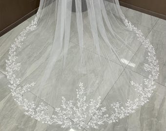 Beaded Floral Lace Veil, Bridal Shower Veil, Sequined Veil, Floral Lace Wedding Veil, Boho Bridal Veil,Outdoor Garden Long Veil