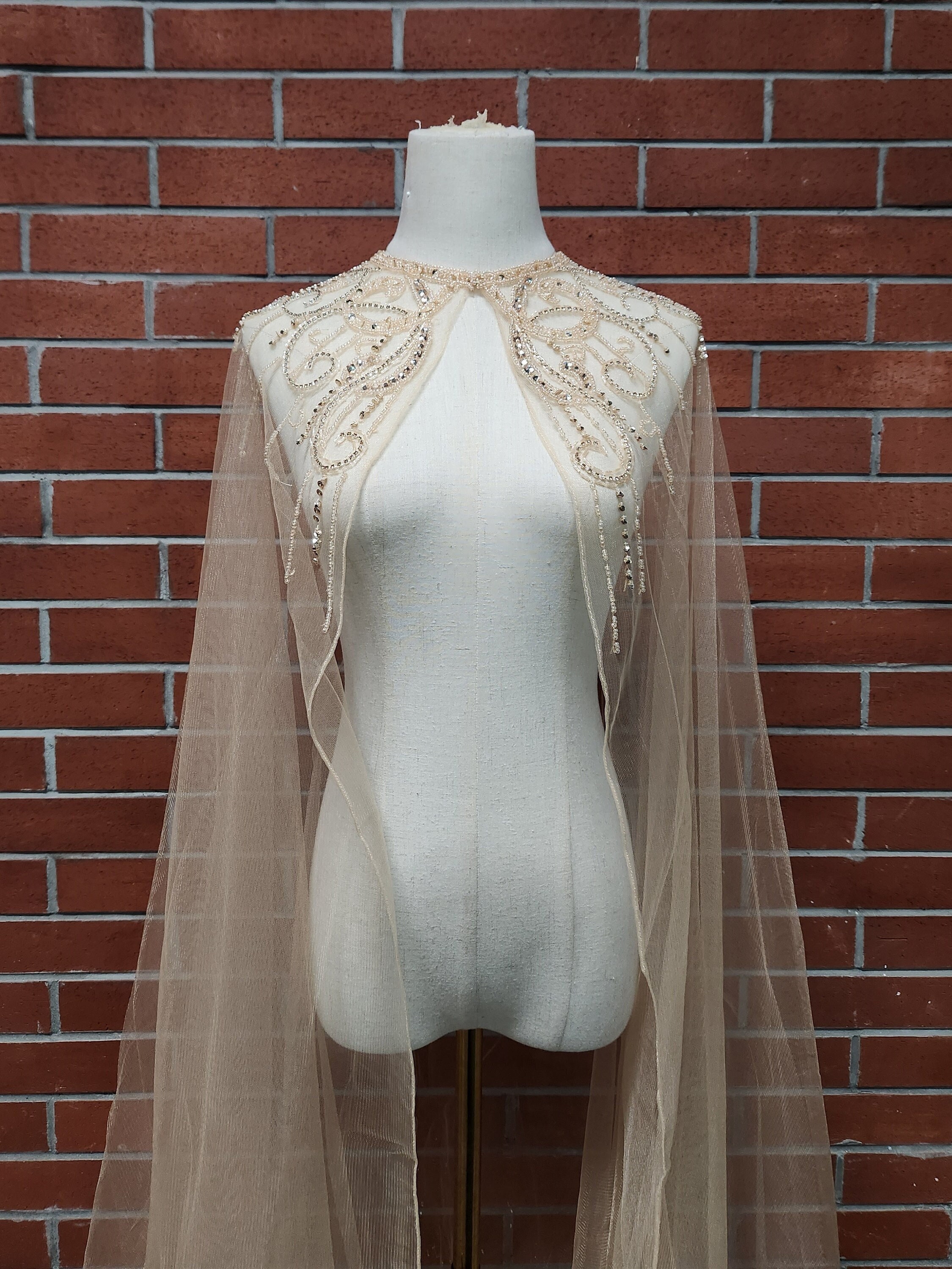 Beaded luxury wedding cape | Champagne long bridal cape | Wedding shoulder train | Long wedding cape veil | Bridal cover up