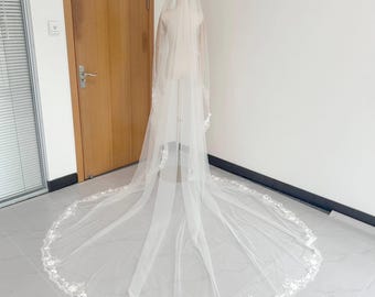 Scalloped Floral Lace Trim Veil, Lace Edge Bridal Veil, Mantilla Lace Wedding Veil, Chantilly Lace Veil, Church Wedding Veil