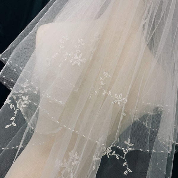 Bridal Veil With Rhinestones 2T Ivory Bridal Elbow Length  display picture 1