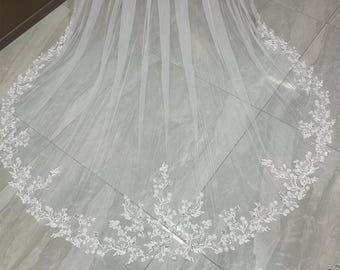 Gorgeous Bridal Veil with Sparkling Sequins Shimmering Beaded Veil Chapel Cathedral Veil Long Wedding Veil with Comb, Twig Flower Lace Veil