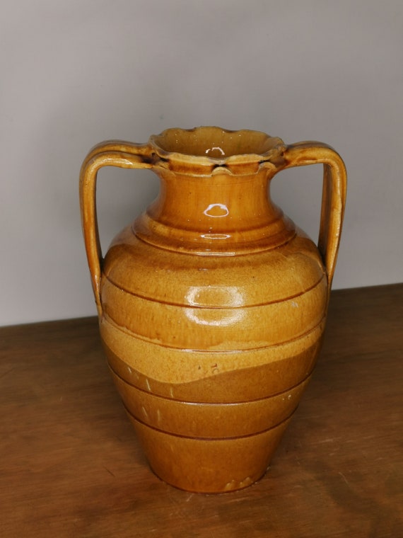 Glazed Amphora Terracotta Unveiled - rp29u5b