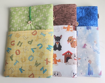 Padded sleeve for tablet or ebook puppy dogs, letters or frozen princess