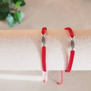 Silver Fish bracelet / 925 sterling silver fish bracelet / Hand made Silver fish bracelet / Make a Wish fish bracelet / Small fish bracelet