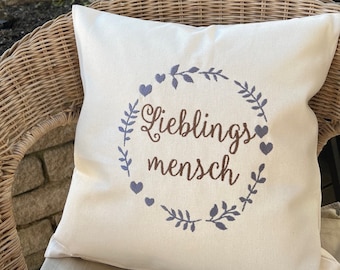 Embroidered pillowcase, favorite person, gift, gift idea, girlfriend, home decoration, outdoor