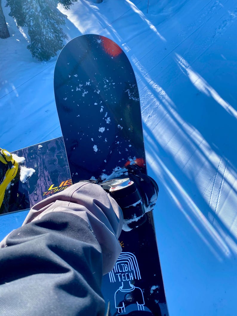 Front Strap Snowboard Binding Beer Can Mount