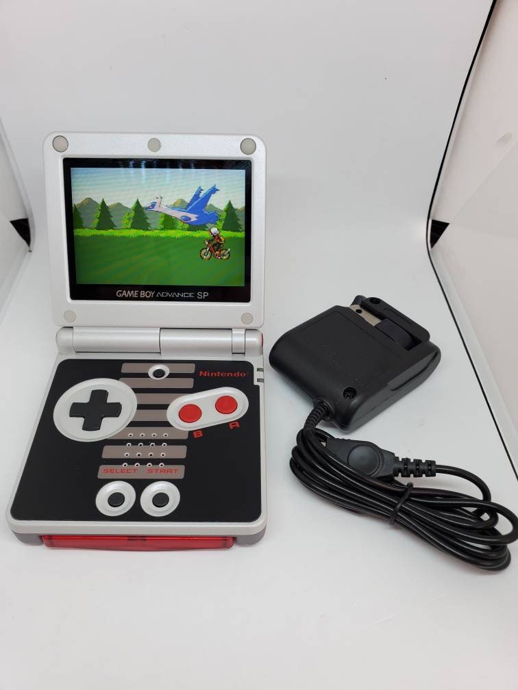 Nintendo Game Boy Advance GBA SP Red Famicom System AGS 101 Brighter Mint New