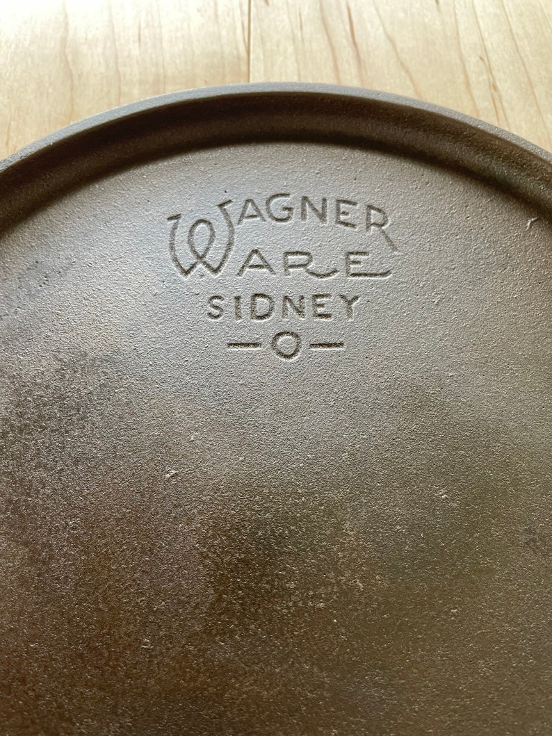 Wagner Ware 8 Cast Iron Handle Griddle W/ Stylized Logo Etsy