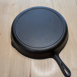 Birmingham Stove & Range #10 Cast Iron Skillet w/ Heat Ring