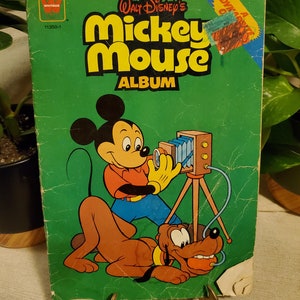 Walt Disney&#39;s Mickey Mouse Album Dynamite Comic