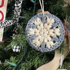 Snowflake Christmas Ornament | Crochet Christmas Ornament